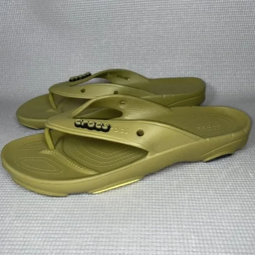 Classic flip flops